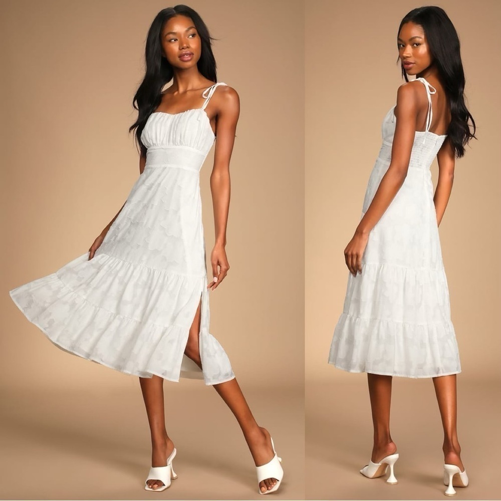 NWOT Lulus Sweet Sentiments White Jacquard Tiered Midi‎ Dress